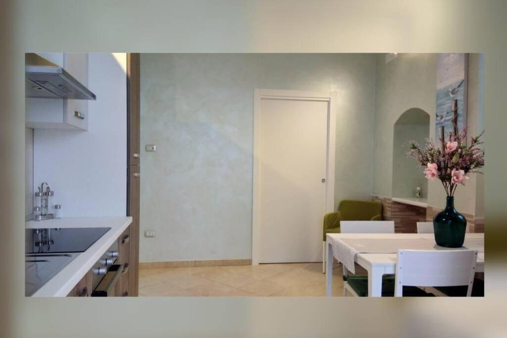 Domus Elegans In Centro Villa Manfredonia Kültér fotó